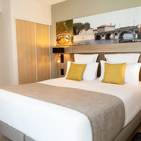 Aparthotel Residhome Ponts Jumeaux